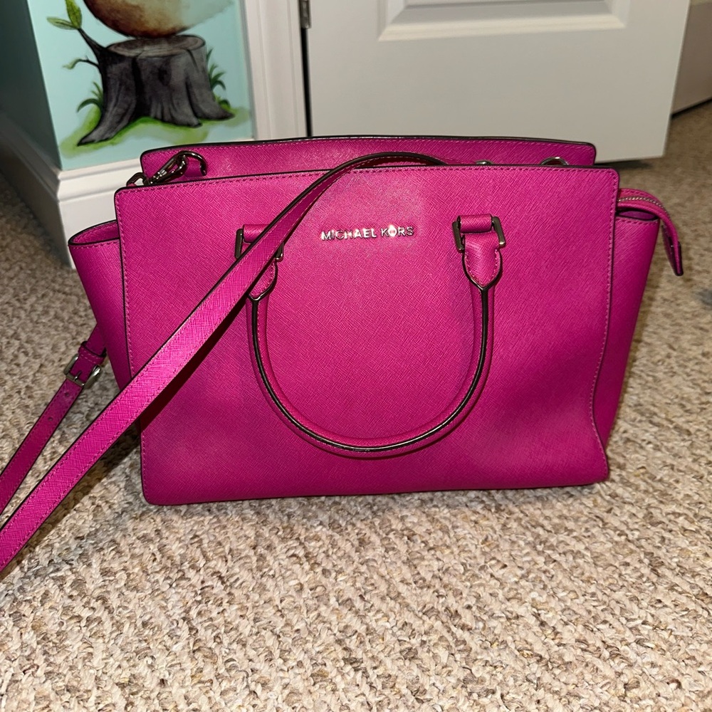 Michael Kors Pink Handbag